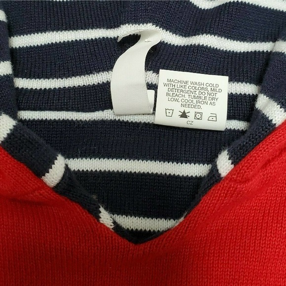 Hanna Andersson Sweater Hoodie - Picture 4 of 5